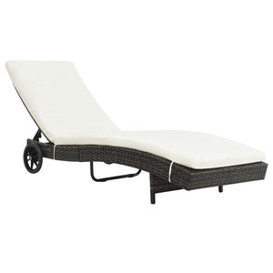 Lettini Prendisole 2 pz con Ruote con Cuscini Bianchi in Polyrattan Marrone