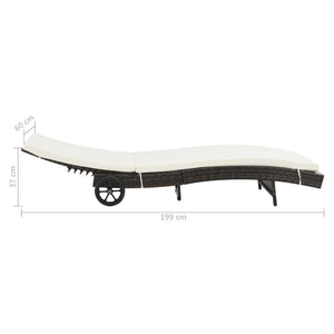Lettini Prendisole 2 pz con Ruote con Cuscini Bianchi in Polyrattan Marrone